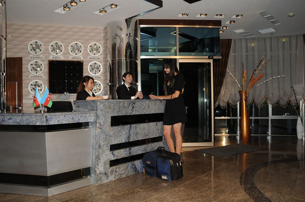 Iron Hotel Hokmeli Extérieur photo